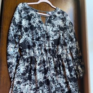 This dress is positively perfect!